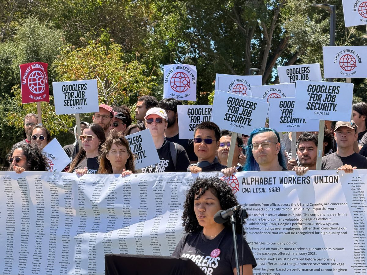Google employees call for layoff protections, Submit 4,500-signature petition to CEO Sundar Pichai