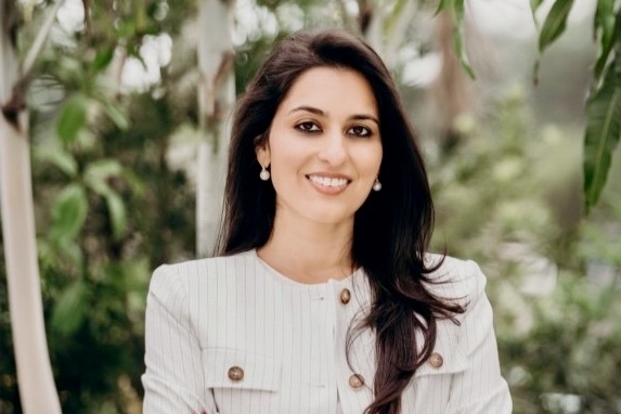 Pia Dandiya leads Casey Askar in Florida’s 22nd district